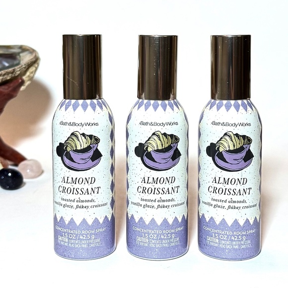 ALMOND CROISSANT Concentrated Room Spray - Picture 1 of 4